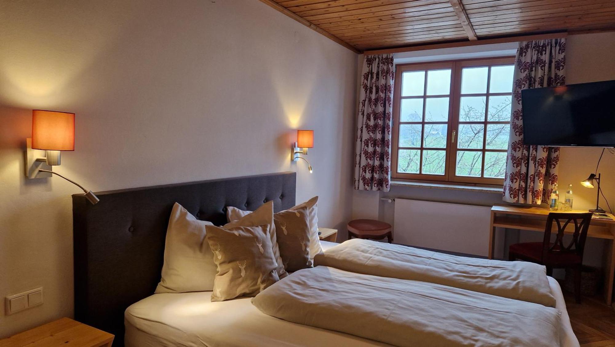 Hotel Landgasthof Alter Wirt فيشباكاو المظهر الخارجي الصورة