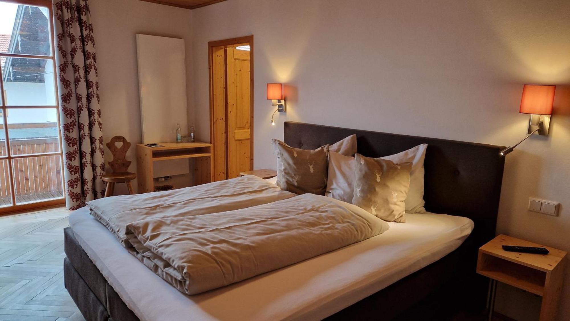 Hotel Landgasthof Alter Wirt فيشباكاو المظهر الخارجي الصورة